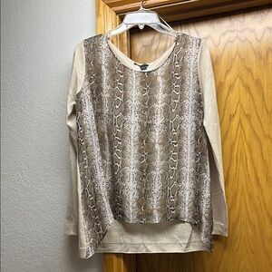 Snake beige knit sweater